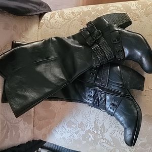 Womans boots